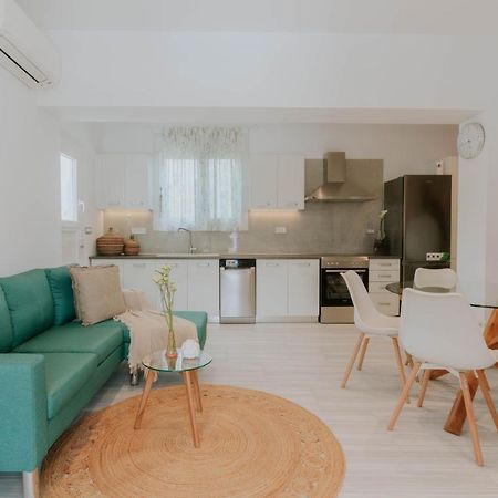 Kaliva Residence กาลามากี ภายนอก รูปภาพ