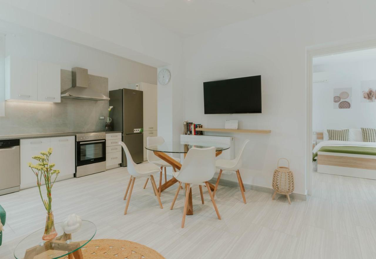 Kaliva Residence กาลามากี ภายนอก รูปภาพ